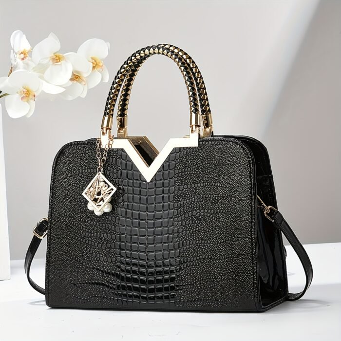 Classic Women's Handbag Large Capacity Versatile New Style Shoulder Bag Fashionable Glossy Single Shoulder Bag Daily Commuting All-match Bag