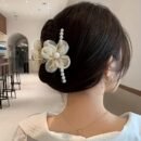 1pc Elegant Bohemian Floral Imitation Pearl Hair Clip for Women - Large Mesh Tulle Hair Claw with Imitation Imitation Pearl & Flower Design, Pink & Champagne Color-Blocked, Secure Hold for Updos, Weddings, Parties, All Hairstyles, Cute Hair Accessories, Wedding Hair Accessory, Versatile Hairpiece, Imitation Pearl Embellishments