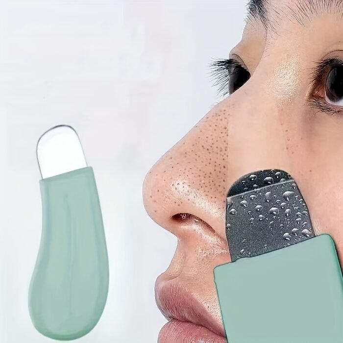Ergonomic Blackhead Removal Tool – Gentle Facial Pore Cleanser for and Blackheads, Non-Electric Skincare Spatula with Textured Surface, Light Green Handle for Easy Grip, Pore Cleaning Accessory