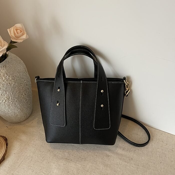 Chic & Lightweight Women's Crossbody Bag with Adjustable Strap - Casual Fashion Shoulder Purse for Everyday, Commute & Party - Image 9