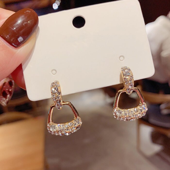 Micro Set Geometric Silver Pin Earrings For Ladies - Image 3
