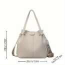 Shoulder Bag with a Minimalist And Stylish Design, Featuring a Metal Buckle, Perfect for Commuting And As a Handbag.