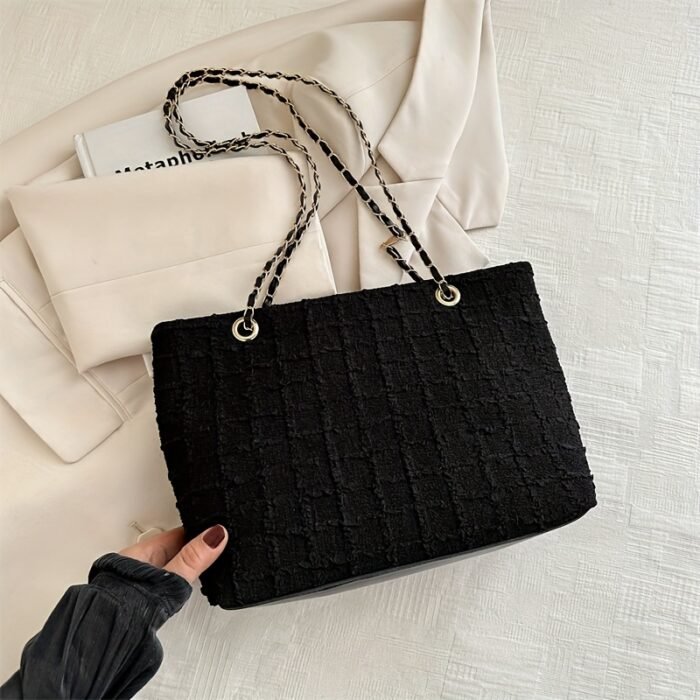 1pc Trendy Nylon Tote Bag with Chain Strap - Lightweight, Casual Style, Zipper Closure, Polyester Lined, Solid Color Shoulder Bag for Everyday Use, Everyday Shoulder Bag|Trendy Tote Bag|Zippered Closure, Small Tote Bag - Image 12