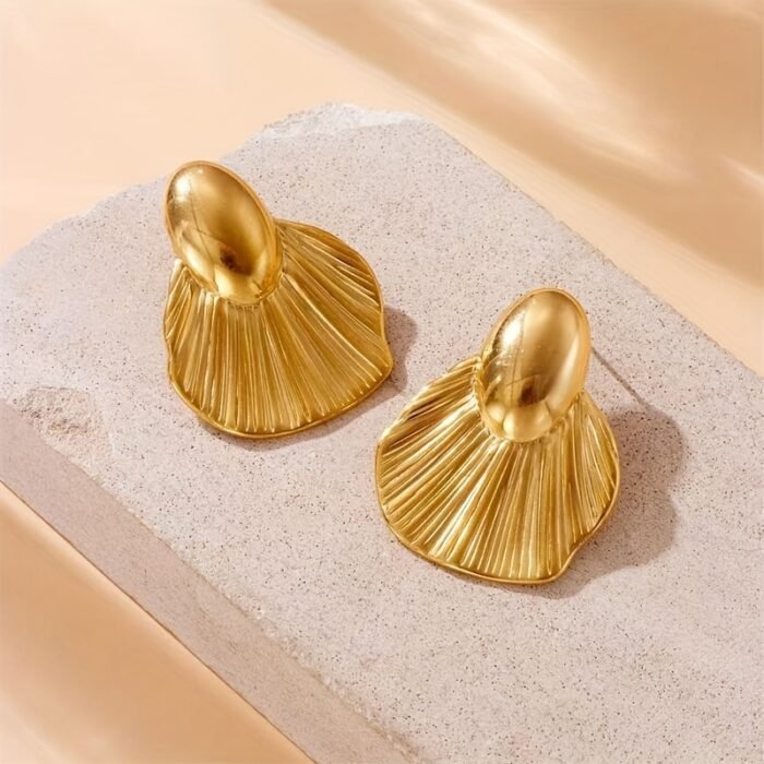 1 Pair French Vintage Style Fan-Shaped Stainless Steel Earrings, 304 Hypoallergenic Ear Posts, Ideal for Wedding & Dinner, Spring Festival Gift, All-Season Accessory - Image 7