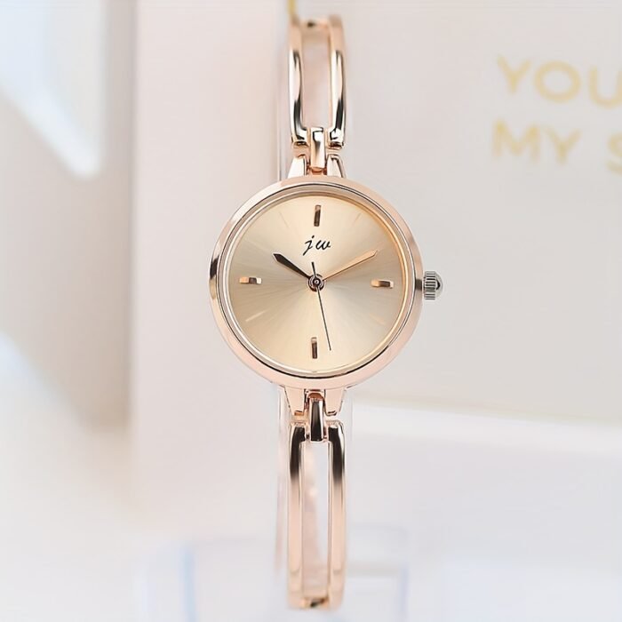 1pc Elegant Rose Golden Women's Quartz Watch with Rhinestone Accents, Vintage Style Alloy Bracelet, Round Dial, Perfect Holiday Gift for Her, Special Occasion Jewelry | Luxury Women's Watch | Zinc Alloy Bracelet - Image 2