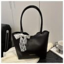 Women's Elegant Crossbody Bag with Bow Detail - Premium Korean-Inspired Commuting Tote, Fixed Strap & Snap Closure, Solid Color Options (Khaki/Deep Brown/Red/Black) - Birthday & Holiday Gift