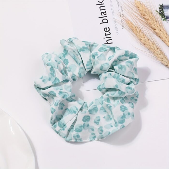 1pc Korean Style Large Floral Scrunchie - Soft Fabric, Ruffled Design, Elastic Hair Band for Women, Perfect for High Ponytails, Beach Outings, and Casual Wear, Ponytail Holder|Floral Print Scrunchie|Easycare Fabric, Cute Hair Accessorie - Image 5