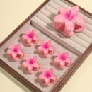 7pcs Minimalist Floral Hair Clip Set, Gradient Jelly Cute Clips, Large Non-Slip Scrunchie and Multifunctional Bangs Side Egg Lace Clips, Essential for Beach Vacation Swimming