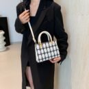 Gentle Light Luxury Small Fragrance Fashion Felt Handbell Bag - Autumn Winter 2024 New Crossbody Shoulder Bag for Female
