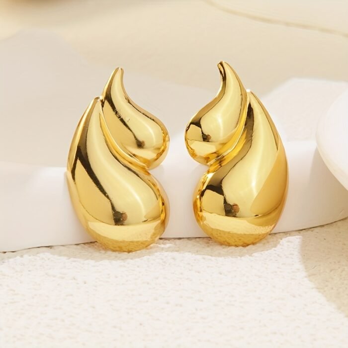 Pair of Chic Dual-Tear Drop Stainless Steel Stud Earrings - Hypoallergenic, Versatile & Luxurious Design for Women'S Daily Wear or Evening Events - Image 7