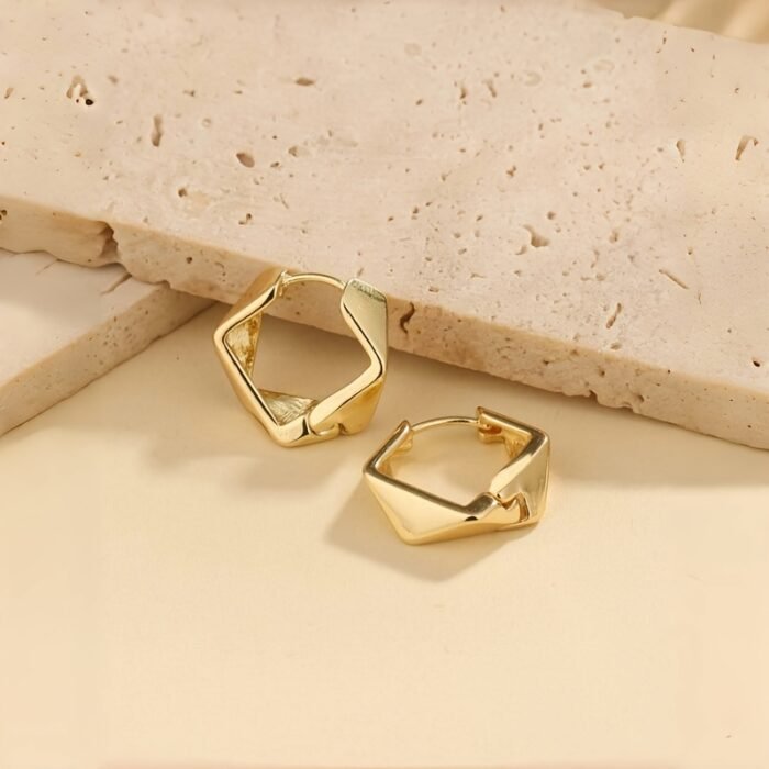 1 Pair Geometric Irregular Hoop Earrings, Elegant & Simple Style, Alloy with Stainless Steel Ear Needle, Versatile for Daily Wear & Banquets, All-Season Accessory for Women - Image 2