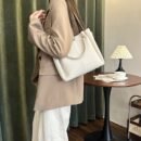 Women's Elegant Bucket Shoulder Bag with Detachable Strap - Lightweight Spacious Handbag for Daily Commute, Business & Vacations, Zipper Closure, Khaki/Beige/Pink/Black, Perfect Gift for Mother’s Day, Christmas, Valentine’s, Crossbody Purse, Vacation Handbag, Smooth Texture Purse