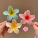 3pcs Sweet Plumeria Flower Hair Claw Clips, 3.15 Inch Large Non-Slip Grip, Vibrant Mixed Colors (Blue, Pink, Red) – Perfect for Party Hairstyles & Holiday Styling, Ideal Gift for Girls, Holiday Hair Decor | Trendy Hair Styling | Plastic Flower Clips, Hair Accessories