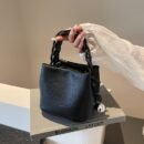Available in 4 colors-----Fashionable bucket bag, trendy summer crossbody shoulder bag for women, a popular and versatile new arrival