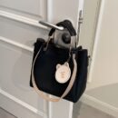 Stylish Large Capacity Women's Tote Bag - Versatile Shoulder & Crossbody Purse with Zipper Closure, PU Material, Cream Color, Golden-Toned Hardware, and Adorable Bear Charm, Crossbody Bag