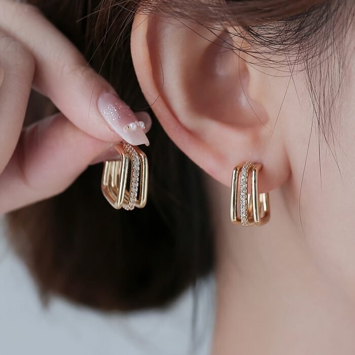 [Luxurious Earrings] Golden Geometric Hoop Earrings | 1 Pair | Stainless Steel | Sparkling Rhinestones | Women | Special Occasions | Vintage Bohemian Style - Image 3
