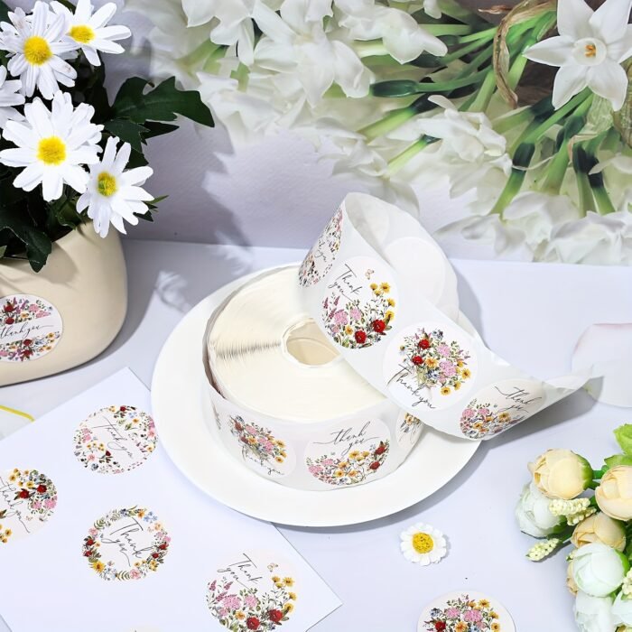 500 Stickers/Roll Small Floral Thank You Sticker Roll Round Sealed Sticker Gift Envelope Greeting Card Party DIY Decoration Supplies 8 Designs Colorful Flowers Self-adhesive Spring Flower Label Sticker PVC Non-dry Adhesive Wall Decal - Image 4