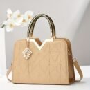 Classic Women's Handbag Large Capacity Versatile New Style Shoulder Bag Fashionable Glossy Single Shoulder Bag Daily Commuting All-match Bag