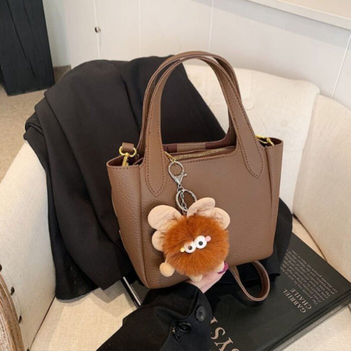 Chic Black Shoulder Bag with Golden-Tone Hardware & Decorative Pendant - Trendy Bucket Style, Versatile for All Occasions, Hand Wash Only, Ladies Handbags - Image 3