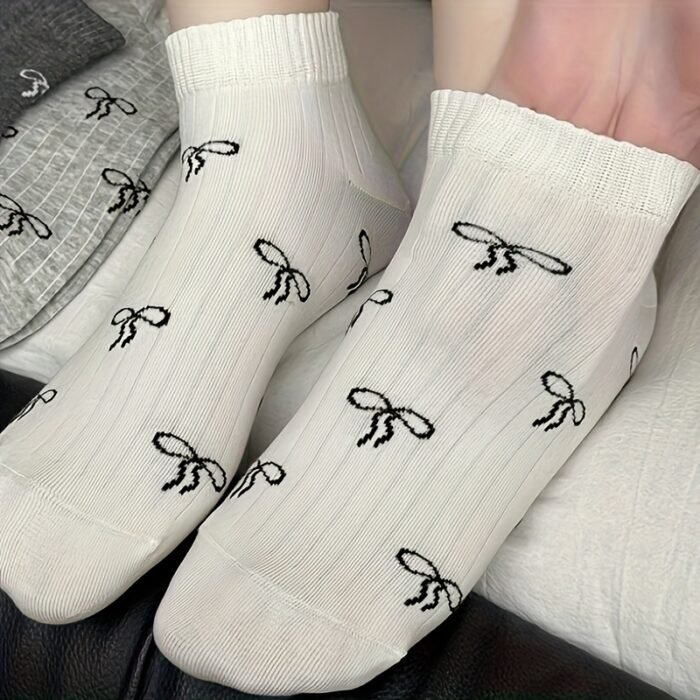 4 Pairs of Spring & Summer Women'S Short Socks with Butterfly & Heart Designs - Soft Polyester Blend, Machine Washable, Lightweight & Breathable for Casual Wear, Casual Wear Socks | Playful Sock Design | Knit Construction, Cute Socks - Image 4