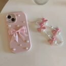 Pink Pearl Bow Phone Case with Soft Shell And Matching Bow Bracelet for Apple Iphone 11 11Promax 12 12Promax 13 13Pro 13Promax 14 14Pro 14Plus 14Promax 15 15Pro 15Plus 15Promax 16 16Pro 16Plus 16Promax