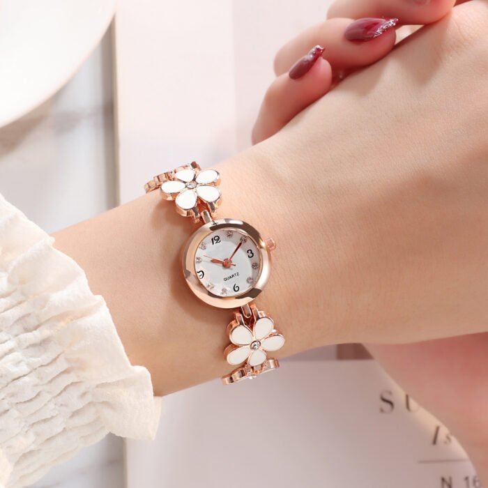 Sakura Steel Band Sub-Dial Quartz Watch - Image 7