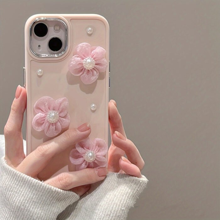 Adorable And Straightforward Pearl Flower Soft TPU Case Designed for Iphone 15, 14 Pro Max, 13, 12, 11, And XR, Offering Shockproof - Image 2