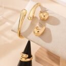 2pcs of Teardrop Earrings + 1pc of Bracelet + 1pc of Ring Geometric Teardrop Shape Women'S Jewelry Set Suitable for Daily Wear And Versatile Party Gifts