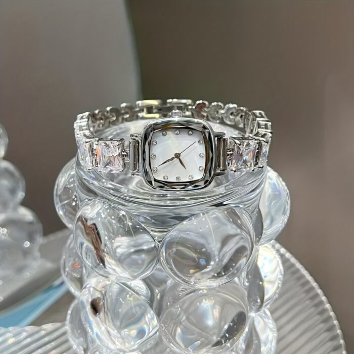 Sparkling Rhinestone Square Women's Watch with Alloy Strap & Crescent Moon Clasp - Quartz Movement Casual Luxury Wristwatch for Everyday Elegance, Elegant Timepiece, Rhinestone Embellishments - Image 4