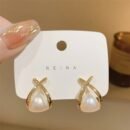 Luxury High-end Metallic 1 Pair Of Cross Imitation Pearl Light Earrings - Fashionable Niche Design - Internet-Famous All-match
