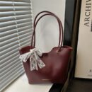 Women's Elegant Crossbody Bag with Bow Detail - Premium Korean-Inspired Commuting Tote, Fixed Strap & Snap Closure, Solid Color Options (Khaki/Deep Brown/Red/Black) - Birthday & Holiday Gift