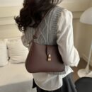 2025 Fashion Minimalist Crescent Underarm Bag for Women, Lightweight, Casual Street Style, Solid Color, Single Strap, Polyester Lined, Ideal for Daily Commute and Parties, Purs