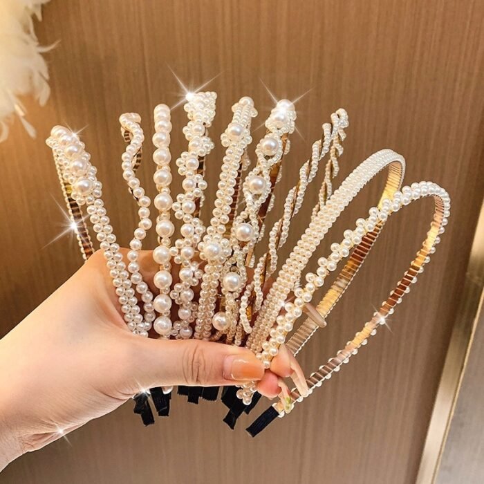 5pcs Elegant Faux Pearl Headbands for Women - Chic Plastic Hair Hoops with Imitation Pearls, Perfect for Styling and Accessories, Minimalist Design, Hair Accessories for Wome - Image 9