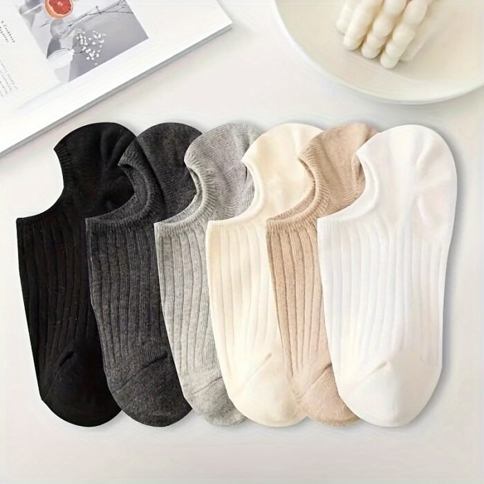 6 Pairs of Minimalist Solid Color Women's Invisible Boat Socks - Suitable for All Seasons - Image 3