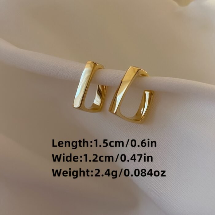 [14K Golden Geometric Stud Earrings] Elegant Geometric Minimalist Stud Earrings, 14K Golden Plated, Zinc Alloy, Iron Ear Post, Versatile Fashion Jewelry for Women, All-Season Wear - Image 4