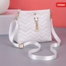 Chic Quilted Bucket Crossbody Bag - Fashionable Mini Purse for Women - Versatile Shoulder Handbag with Stylish Quilting Design