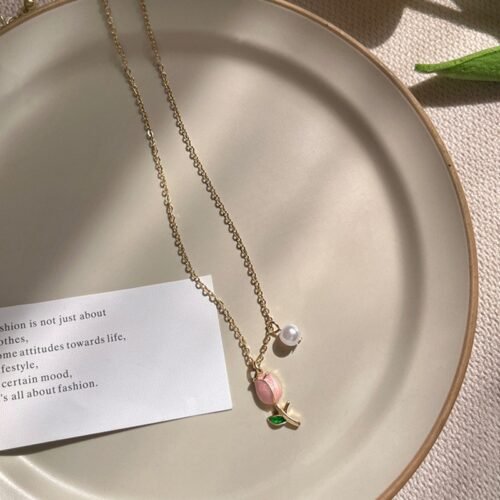 Elegant 14K Gold Plated Golden Plated Tulip Pendant Necklace with Pink & White Imitation Imitation Pearl, Golden-Tone Alloy Chain Collarbone Jewelry for Women - Birthday Anniversary Christmas Gift, Best for Christmas