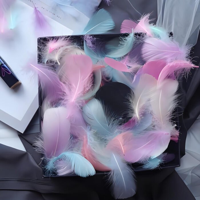 100pcs/pack, Feather Gift Box Filling, Gift Box Packaging Filling, Christmas, Wedding, Birthday, Bride Engagement Craft Gift Box Bag Filling, Decorative Gift Packaging, Decorative Jewelry DIY Feather Raw Materials - Image 2