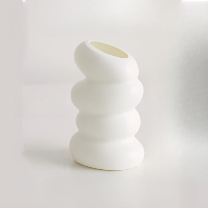 Vintage Style Spiral Vase - Unique Twisted Design, Ideal for Fresh and Hydroponic Plants, Creative Home Decor, Plastic, No Battery Required - Image 6