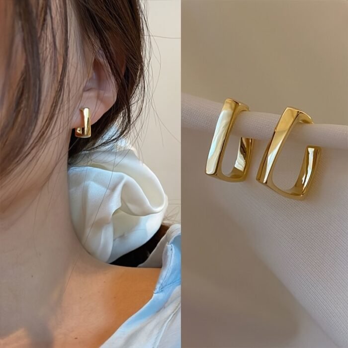 [14K Golden Geometric Stud Earrings] Elegant Geometric Minimalist Stud Earrings, 14K Golden Plated, Zinc Alloy, Iron Ear Post, Versatile Fashion Jewelry for Women, All-Season Wear - Image 3