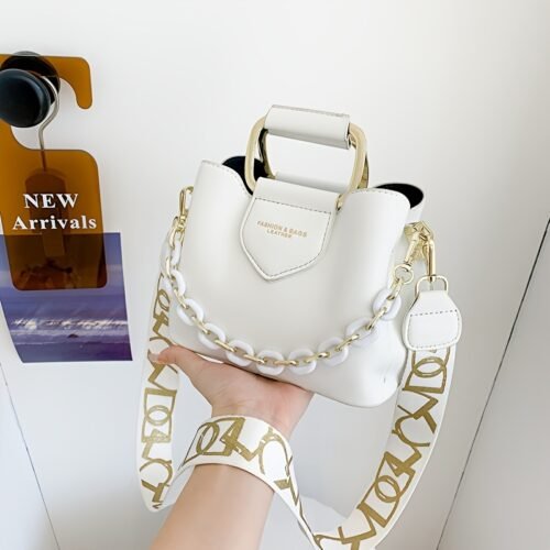 Women's Adjustable Crossbody Bag with Golden Chain Accents - Multi-Color Shoulder Purse, Magnetic Closure & Quilted Design for Work, Casual, Parties - Versatile Handbag for Everyday Use, Crossbody Purse, Casual Outings Accessory, Versatile Fashion Accessory, Polyester Interior