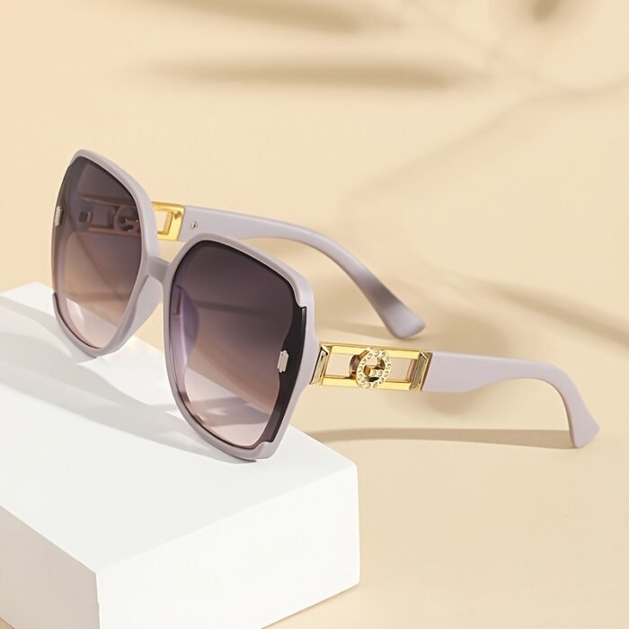 1pc Women'S Chic Rectangle Fashion Glasses with Electroplated + Rhinestone-Embellished Arms, PC Frame & Lens, Decorative Selfie Eyewear with Golden Buckle Detail, Fashion Glasses|Trendy Fashion Glasses|Polycarbonate Frame, Cute Glasses - Image 8