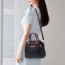 Stylish White & Navy Blue Women'S Handbag with Golden-Tone Hardware - Detachable Shoulder Strap, Zipper Closure, Polyester Lining - Perfect Gift for Mom or Family, Casual Chic Design, Durable Zipper Closure