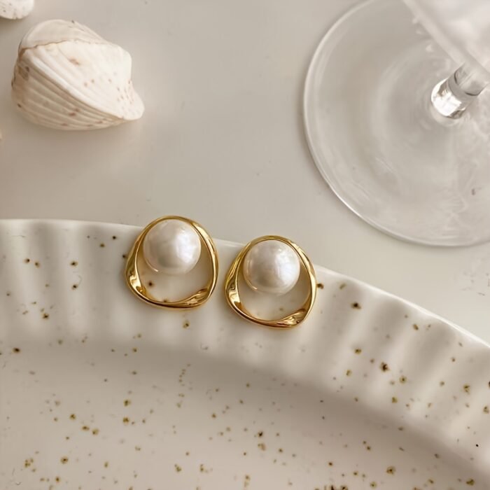 Elegant And Stylish Earrings, Suitable for Everyday Wear And Festive Occasions, a Versatile Accessory for All Seasons. - Image 8