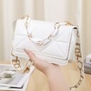 Women'S Quilted Crossbody Bag - Large Capacity Shoulder Purse with Golden-Tone Chain Strap, Elegant White Design for Daily Use, Work & Travel, Secure Buckle Closure, Stylish Accessory, Durable Construction