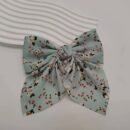 [1pc Elegant Bow Tie] Elegant Floral Print 1pc Bow Tie Hair Clip | Bohemian Style, Perfect for Daily Wear & Valentine's Day | White with Pink and Green Floral Patterns, Cute Hair Accessory for Girl