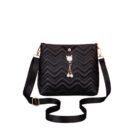 Chic Quilted Bucket Crossbody Bag - Fashionable Mini Purse for Women - Versatile Shoulder Handbag with Stylish Quilting Design