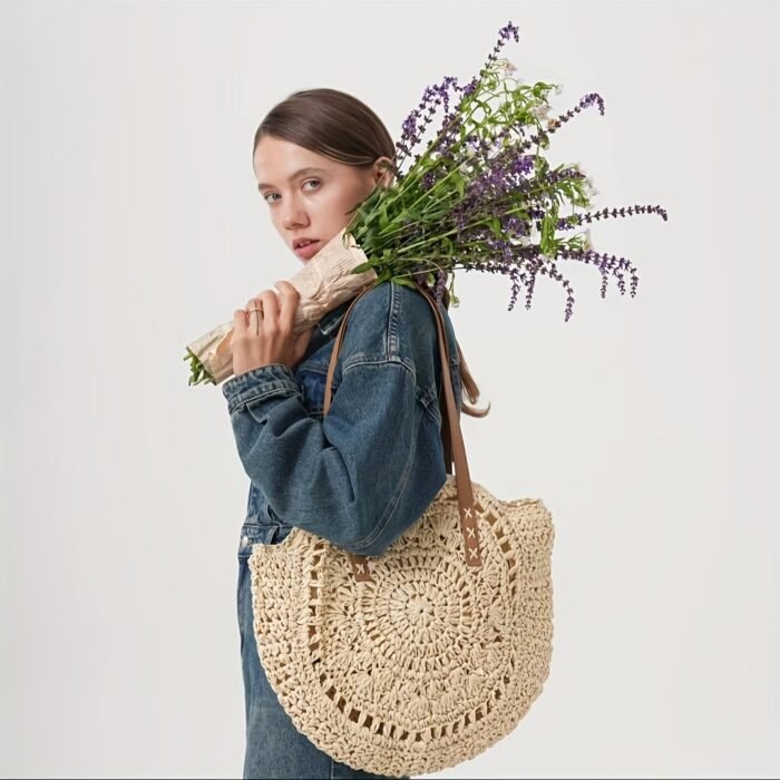 Summer Hollow Design Round Straw Tote Bag, Minimalist Woven Women's Tote Bag, Beach Bag, Suitable for All Seasons - Image 10