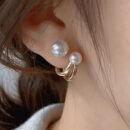 [Elegant Pearl Earrings] Golden-Tone Zinc Alloy Earrings, Elegant Faux Imitation Pearl Stud Earrings | Classic Round White Imitation Pearl, Minimalist Earrings, Versatile Jewelry for Casual Attire and Special Occasions, Seasonal Accessories