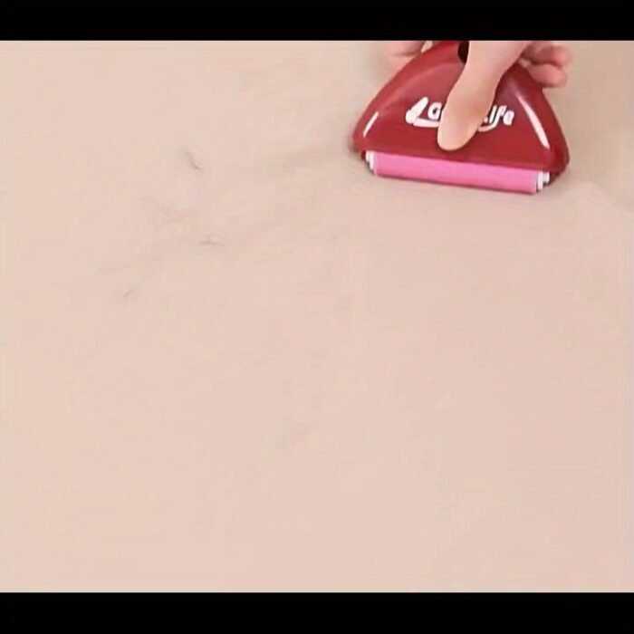 A Washable And Reusable Lint Roller, a Powerful Tool for Removing Hair And Dust, Portable And Easy to Carry. - Image 17